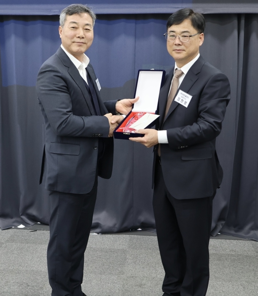 제19기 정기총회 (6).jpg